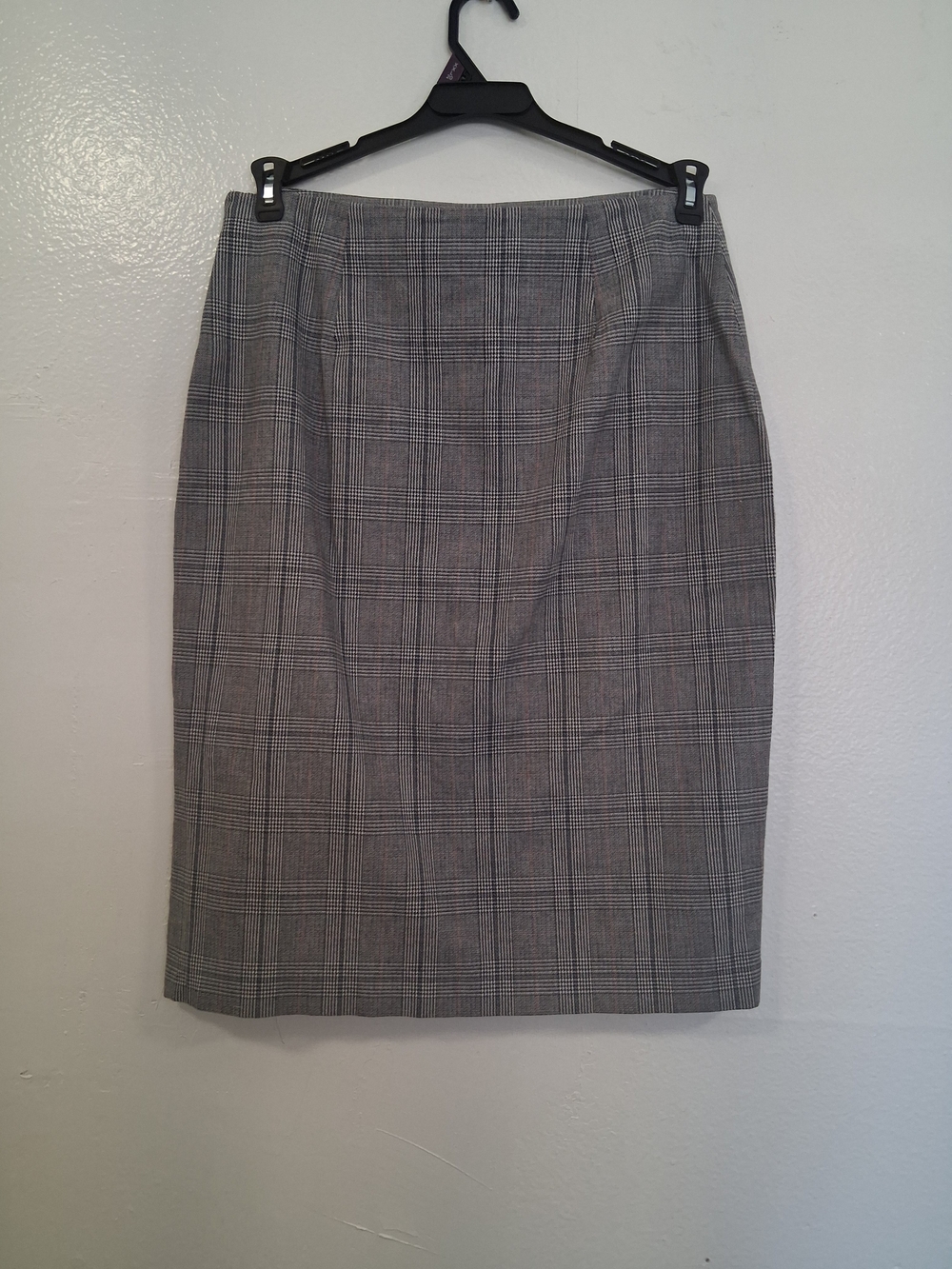 Banana Republic Gray Plaid Pencil Skirt